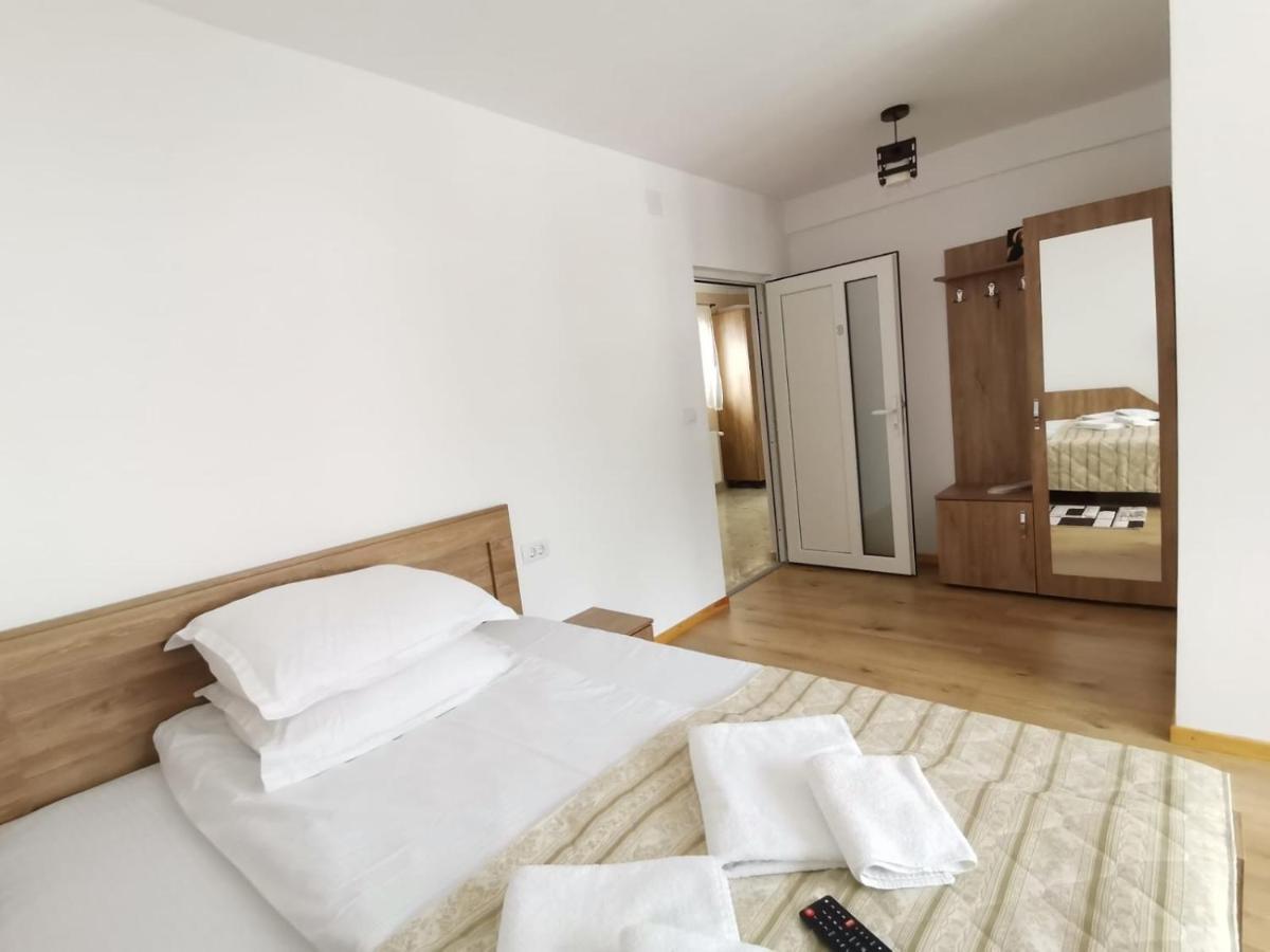 Casa Dana Olteanu Hotel Моечу де Жос Екстериор снимка